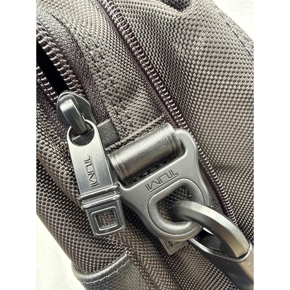 Tumi Alpha II Briefcase Travel Expandable Ballistic Nylon Laptop Bag Business - Picture 13 of 13